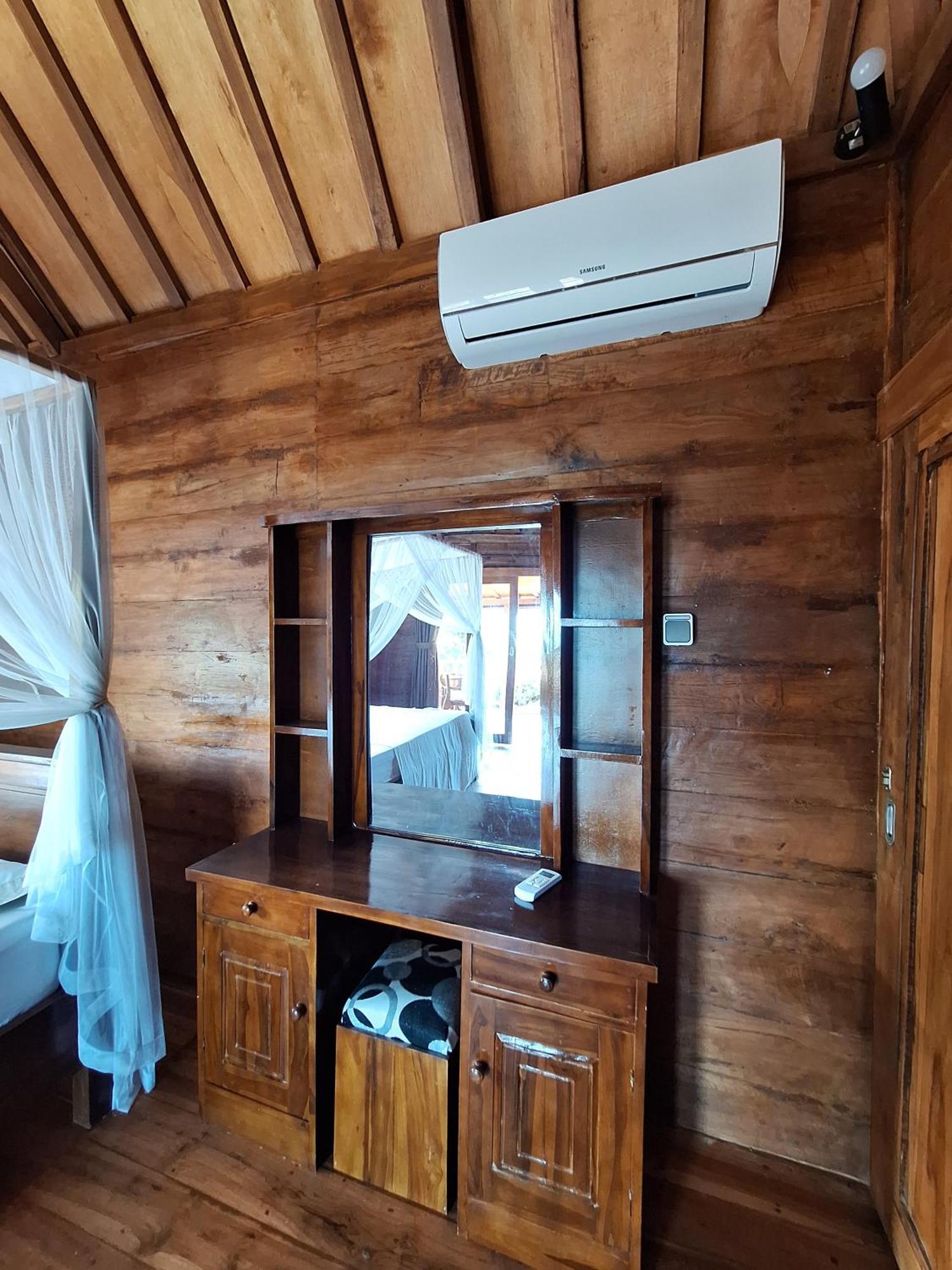 Rumah Wayans Lipah アメッド エクステリア 写真
